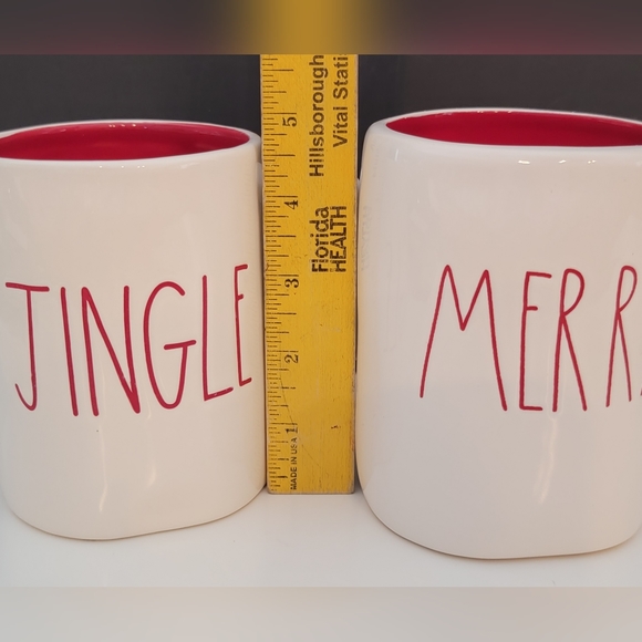 Rae Dunn Christmas Mugs "Jingle & Merry " Artisan Collection By Magneta - Picture 8 of 8